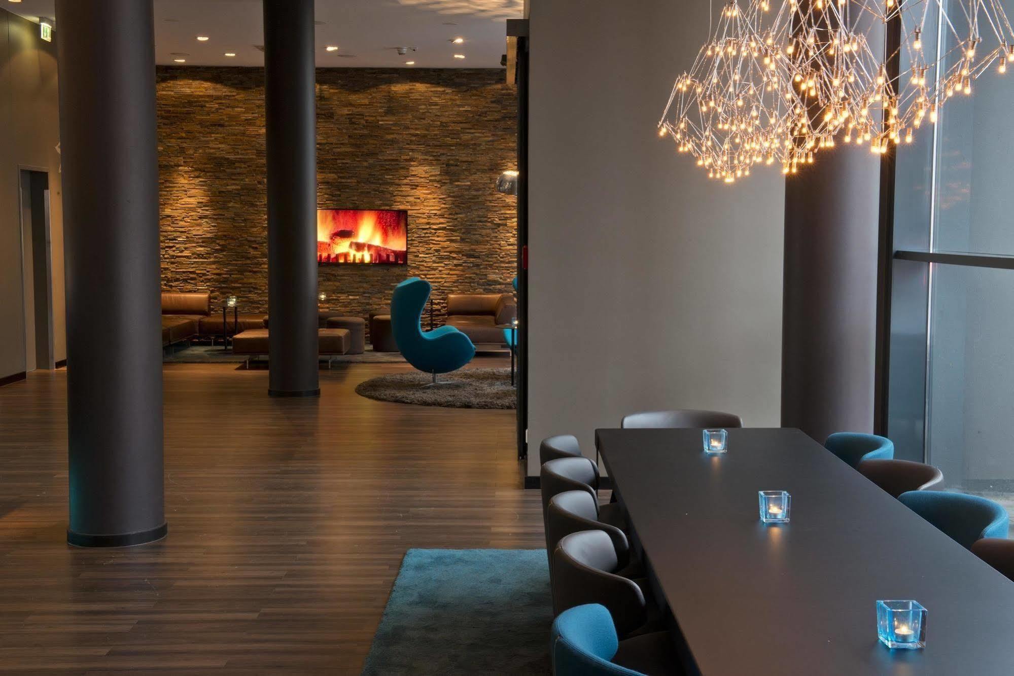 Motel One Nuernberg-City Zewnętrze zdjęcie