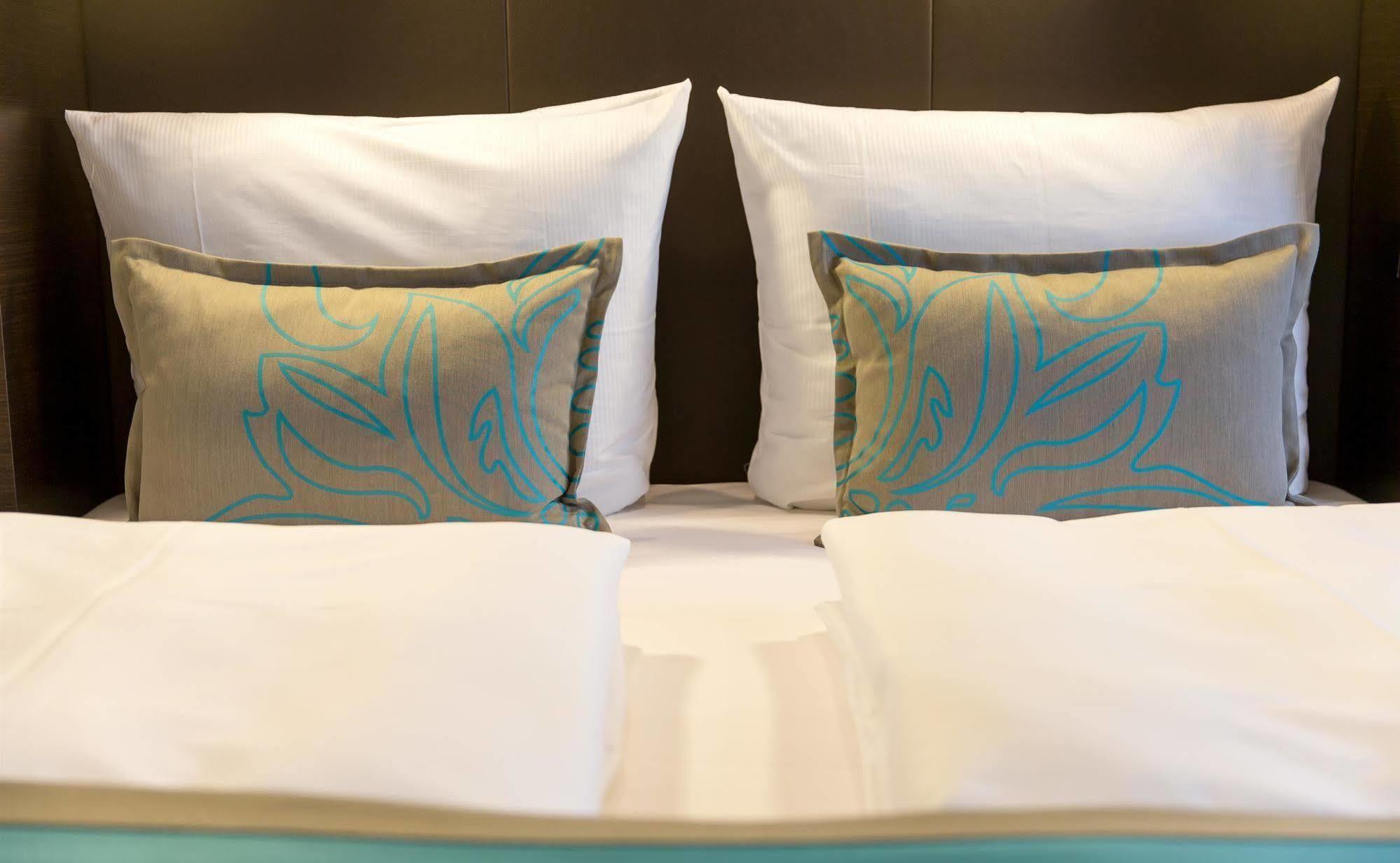 Motel One Nuernberg-City Zewnętrze zdjęcie