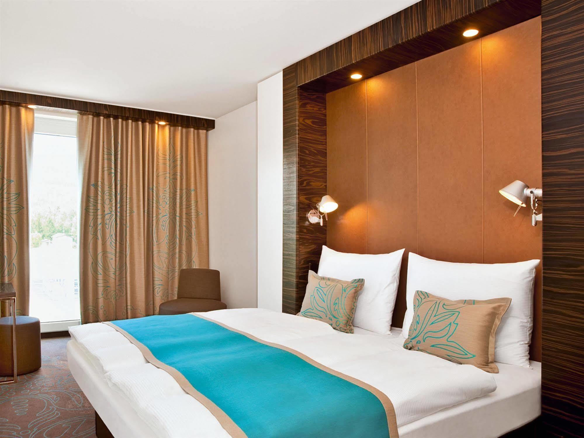 Motel One Nuernberg-City Zewnętrze zdjęcie