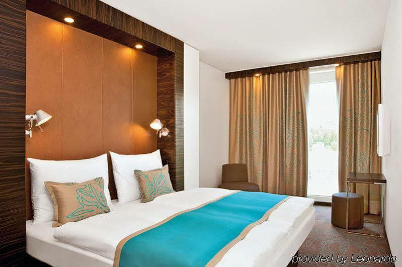Motel One Nuernberg-City Zewnętrze zdjęcie